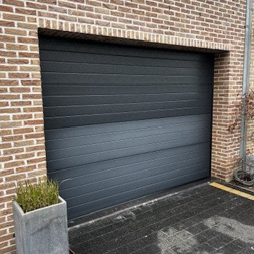 Garage door restored with Afterfade